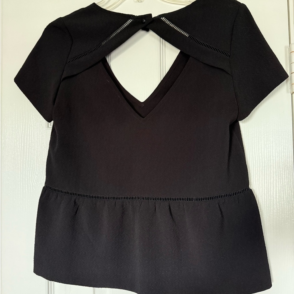 Sézane Amanda Black Blouse Short Sleeve Size 36 (US 4) - Picture 4 of 10
